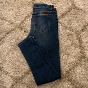 Women’s distressed Joes jeans